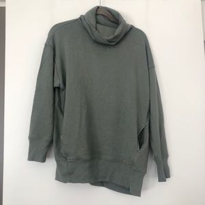 Aerie Oversized Turtleneck Sweatshirt